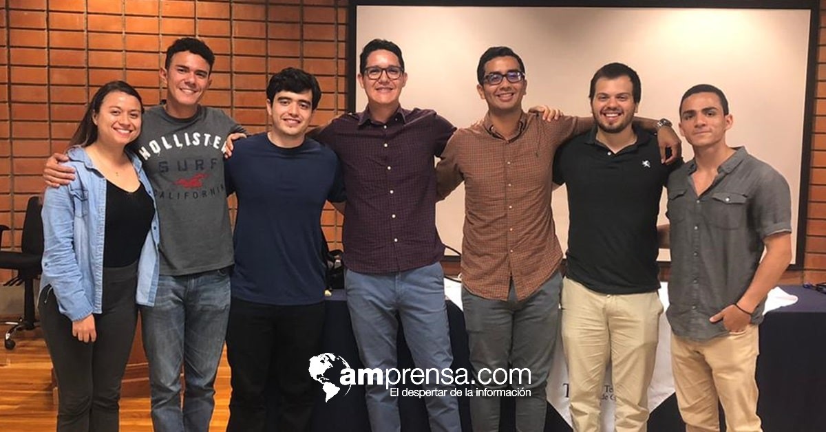 Sello tico: Estudiantes y egresados TEC crean app que rastrea pandemia en Costa Rica