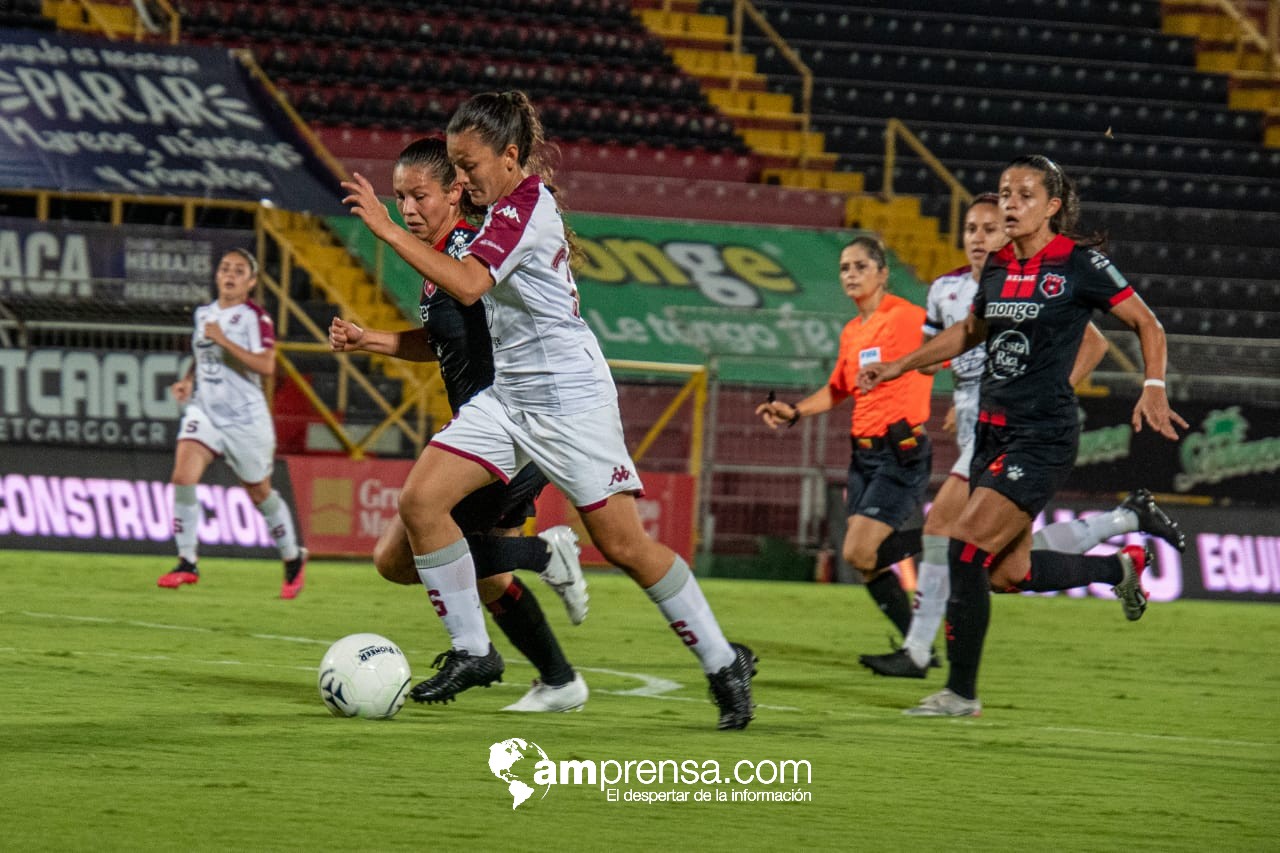 Alajuelense golea con autoridad al Saprissa FF en el Clásico Nacional Femenino