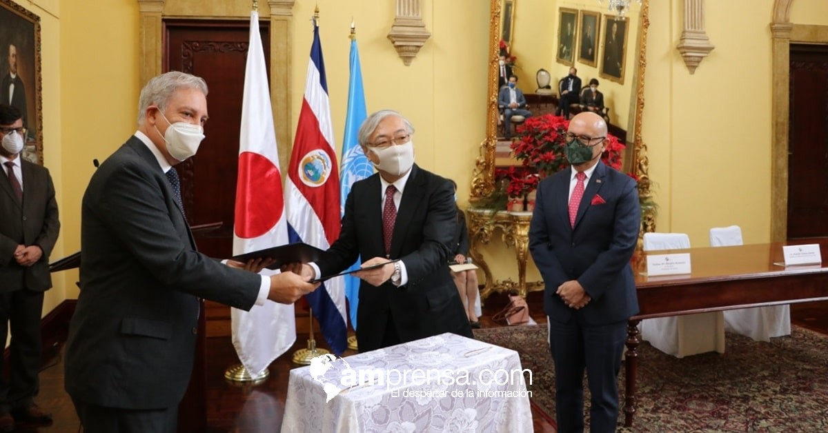 Japón dona equipo médico a la Caja para atender pacientes Covid-19