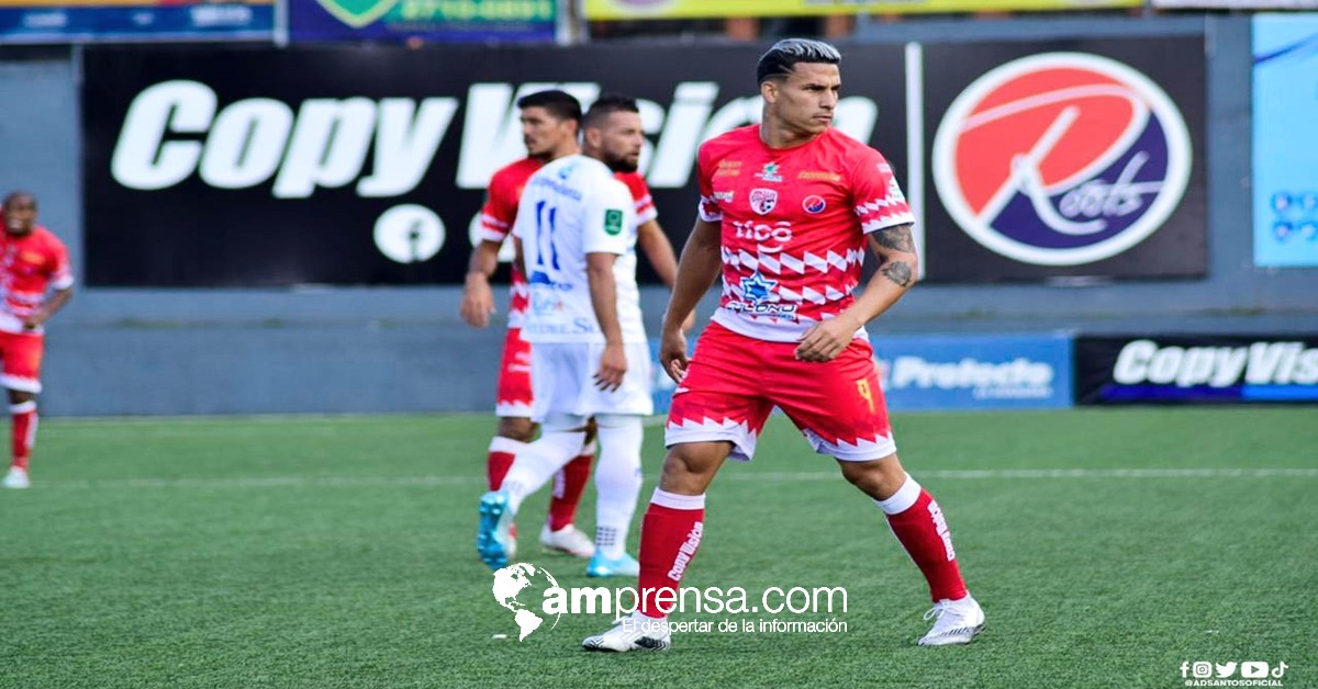 Luis Paradela: El cubano que cambió el béisbol por el fútbol y ahora busca brillar con Santos