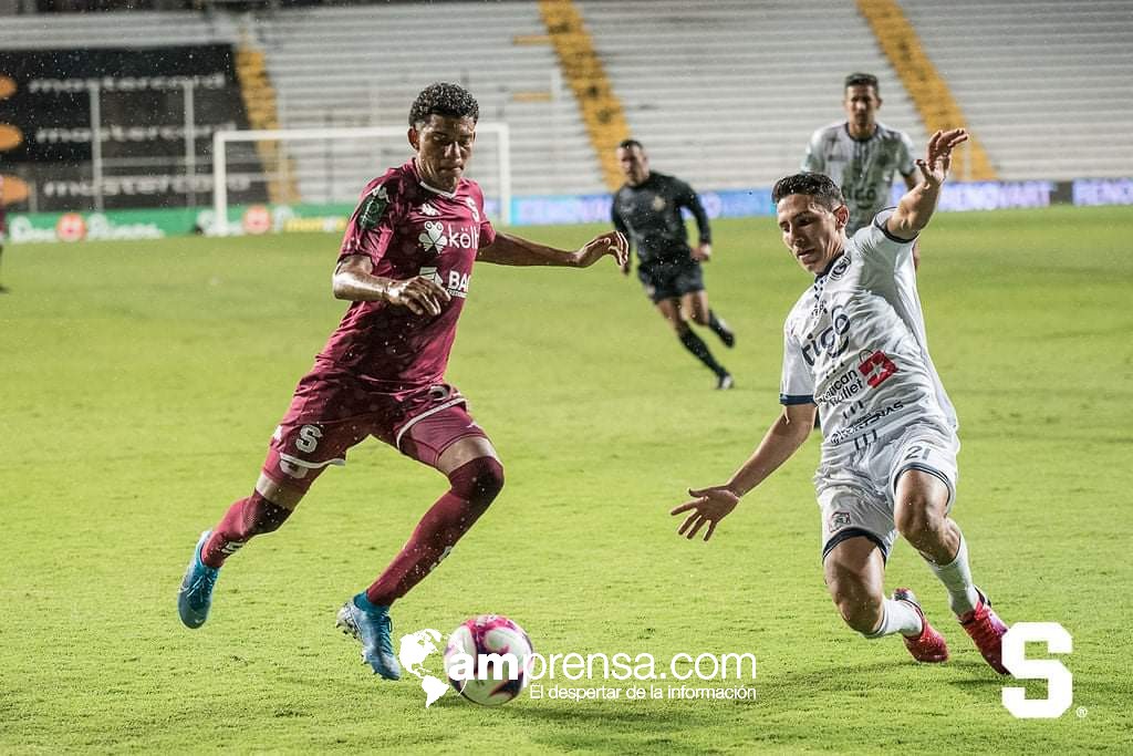 Jordy Evans: El joven defensor que sueña con consolidarse en el Saprissa