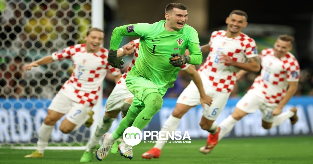 Dominik Livaković: La muralla croata que se pelearán los grandes clubes de Europa