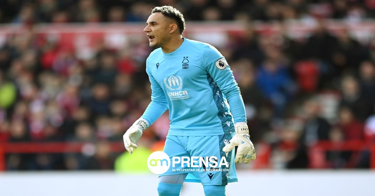 (Vídeo) Navas brilla con recital de tapadas en su debut con triunfo en la Premier League