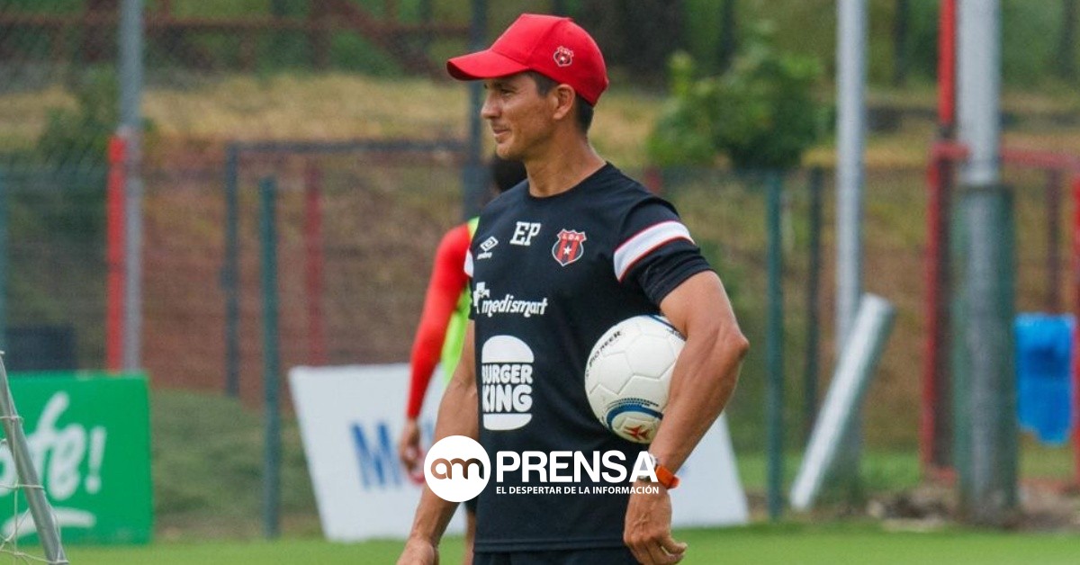Wardy Alfaro deja su puesto como entrenador de porteros de La Liga